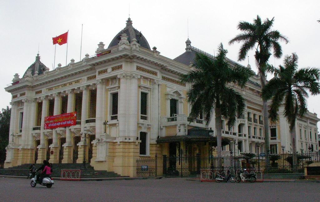 Elly Hotel Hanoi Eksteriør billede
